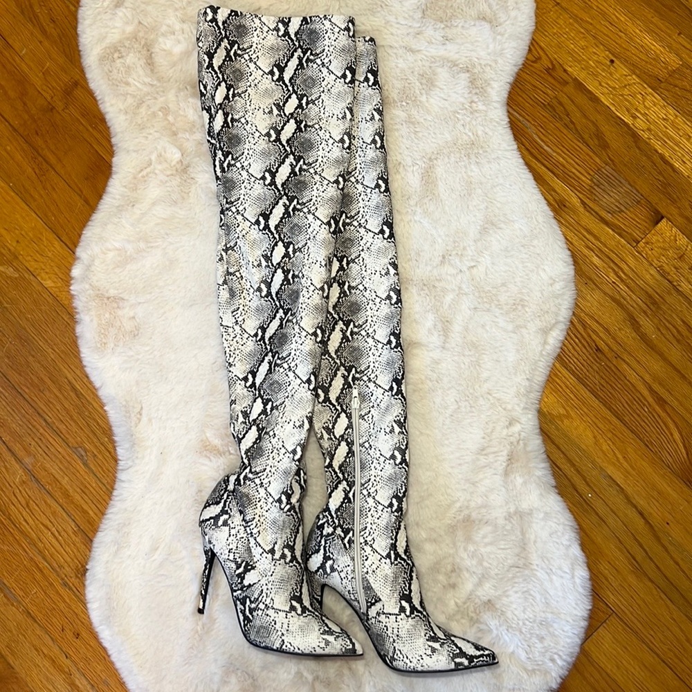 Steve Madden stiletto boots
